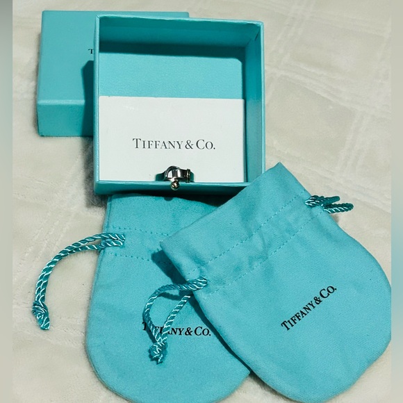 Tiffany & Co. Vintage 750 Gold 925 Sterling Silver Hook & Eye Ring - Size 4.5 - Picture 2 of 9